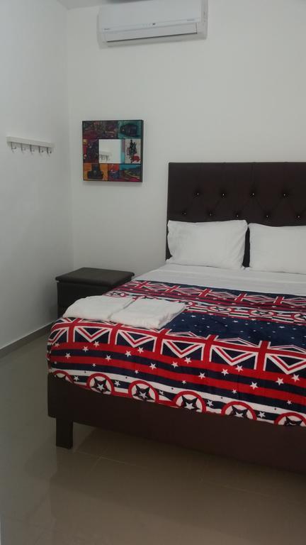 Hostal Johnnier Macao Пунта-Кана Экстерьер фото